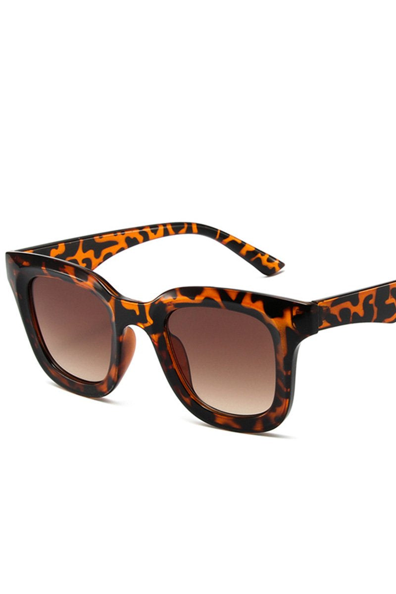WIDE FRAME DANDY SUNGLASSES